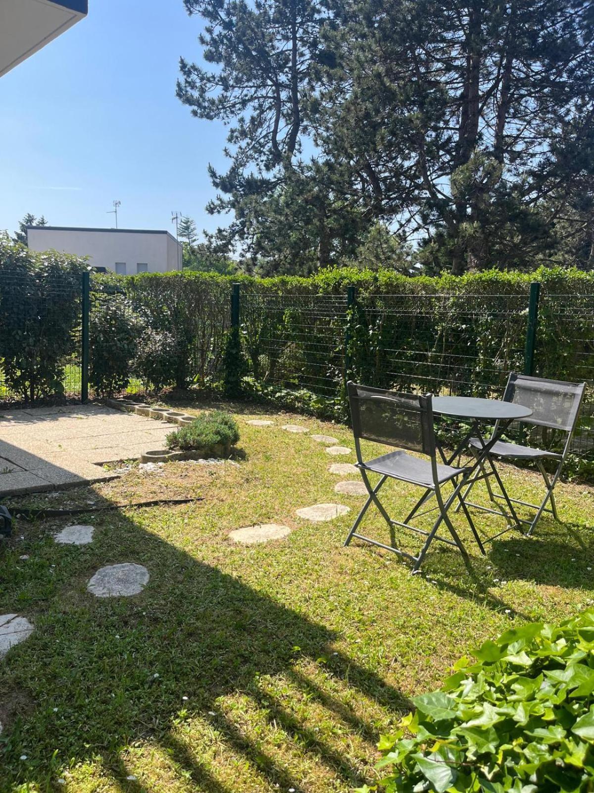 カブール37M With Terrace And Garden Near The Seaアパートメント エクステリア 写真